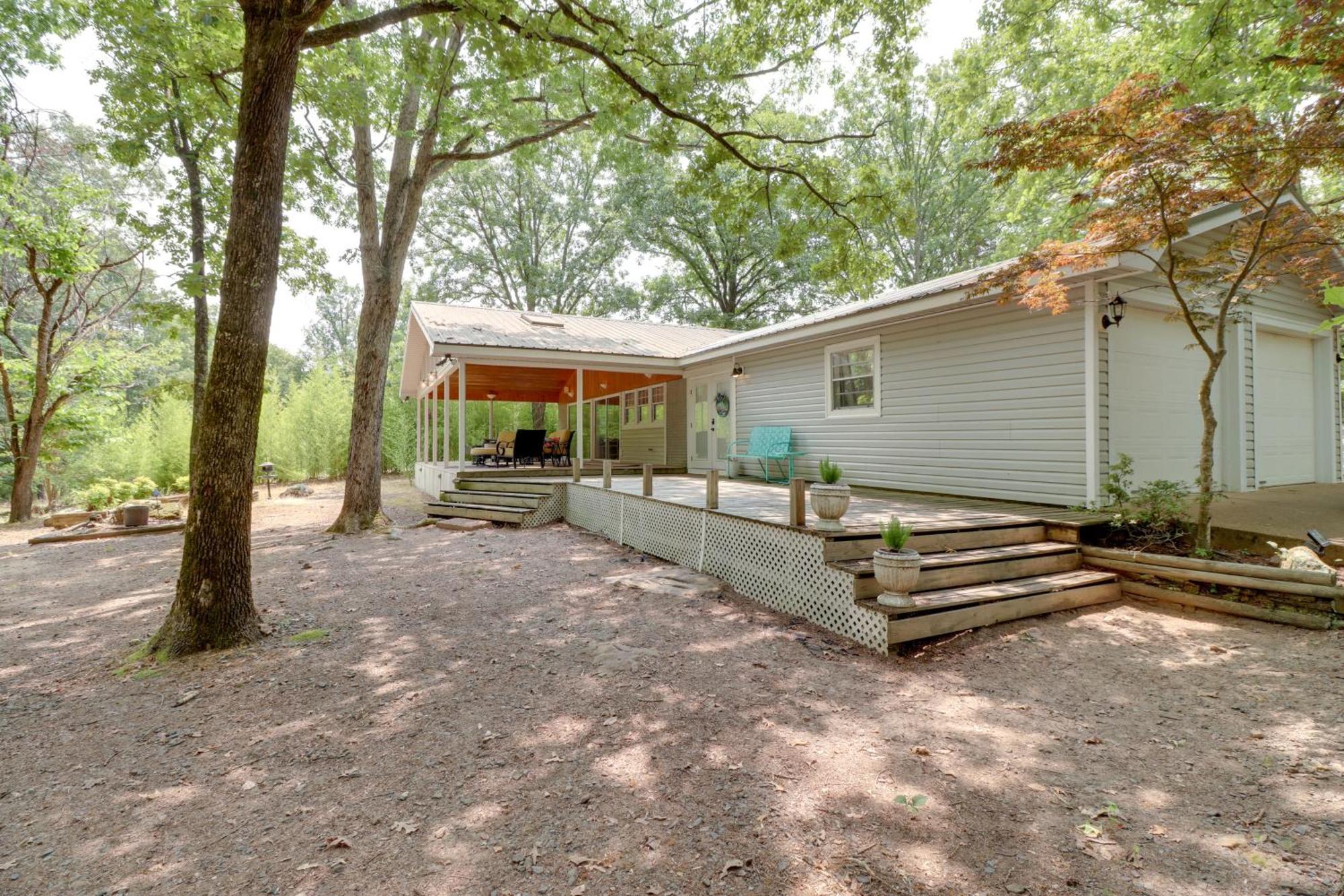 Arkansas Vacation Rental On Greers Ferry Lake! Fairfield Bay Exterior photo